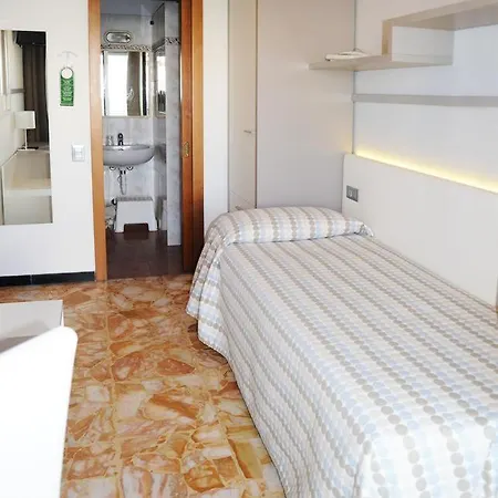 Garden Hotell 3*