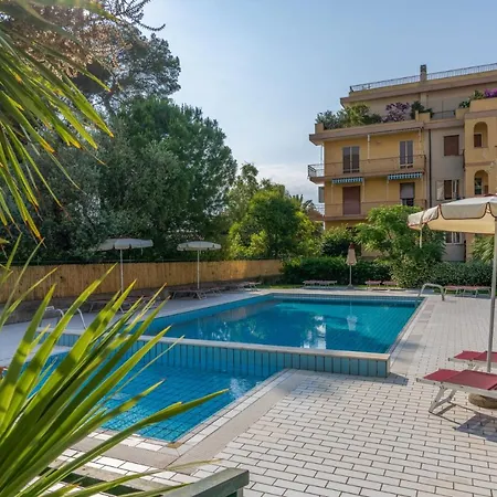 Garden Алассіо