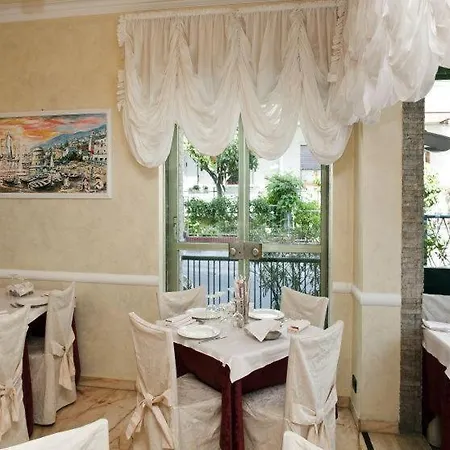 Garden 3* Alassio